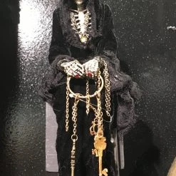 Katherine's Collection Dungeon Skeleton Ledge Sitter New!