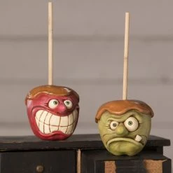 Bethany Lowe Kooky Caramel Apples